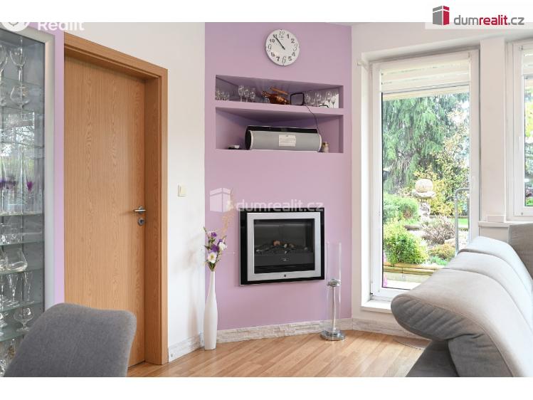 Prodej bytu 4+KK Praha, Račiněveská 2535 č. 9