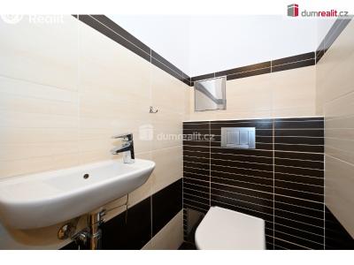 Prodej bytu 4+KK Praha, Račiněveská 2535 č. 25