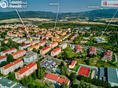 Prodej bytu 2+1 Ostrov, Hlavní třída 1001 č. 13