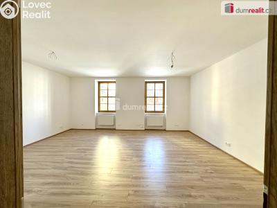 Prodej bytu 1+1 Horní Blatná, náměstí Sv. Vavřince 3 č. 3