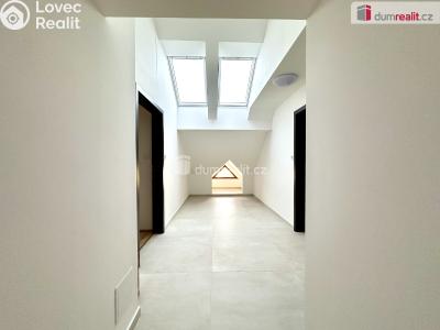 Prodej bytu 1+1 Horní Blatná, náměstí Sv. Vavřince 3 č. 11