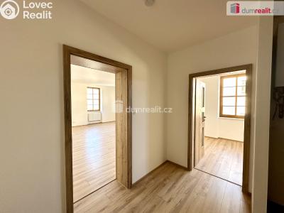 Prodej bytu 2+KK Horní Blatná, náměstí Sv. Vavřince 3 č. 6