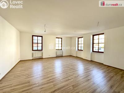 Prodej bytu 2+KK Horní Blatná, náměstí Sv. Vavřince 3 č. 2