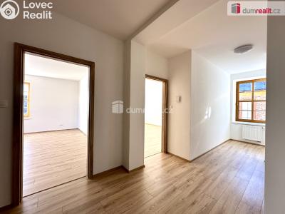 Prodej bytu 2+KK Horní Blatná, náměstí Sv. Vavřince 3 č. 7