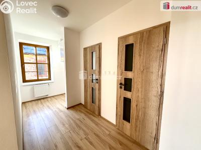 Prodej bytu 2+KK Horní Blatná, náměstí Sv. Vavřince 3 č. 4