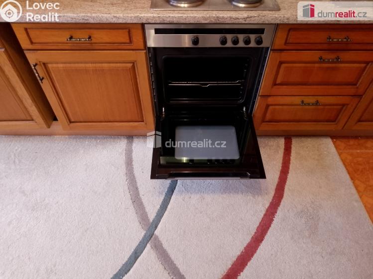 Pronájem bytu 1+1 Karlovy Vary, Petřín 712 č. 5