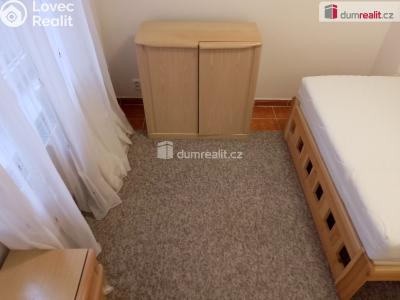 Pronájem bytu 1+1 Karlovy Vary, Petřín 712 č. 22