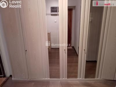 Pronájem bytu 1+1 Karlovy Vary, Petřín 712 č. 11