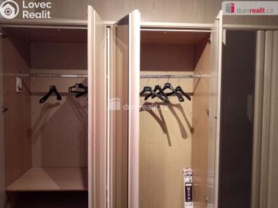 Pronájem bytu 1+1 Karlovy Vary, Petřín 712 č. 12