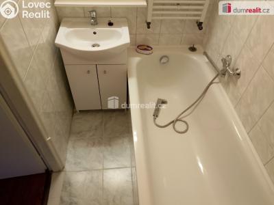 Pronájem bytu 1+1 Karlovy Vary, Petřín 712 č. 19