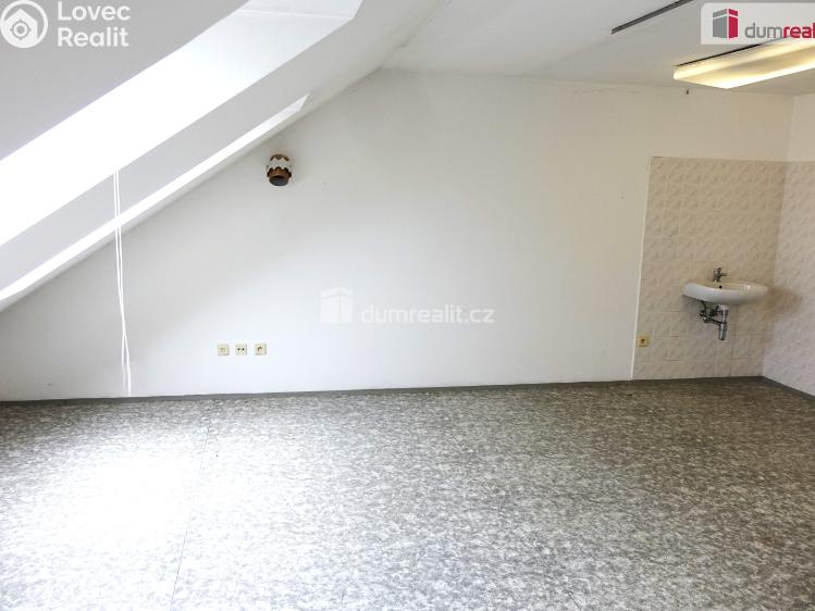Pronájem obchodního prostoru Benešov, Tyršova 0 č. 2