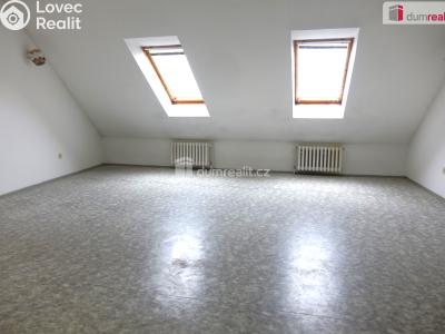 Pronájem obchodního prostoru Benešov, Tyršova č. 1