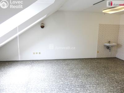 Pronájem obchodního prostoru Benešov, Tyršova č. 2