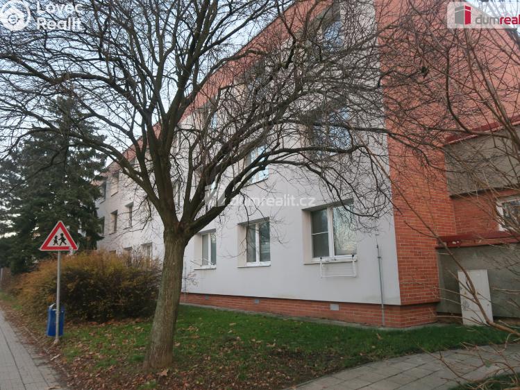 Pronájem bytu 1+1 Zlín, Dětská 4625 č. 1