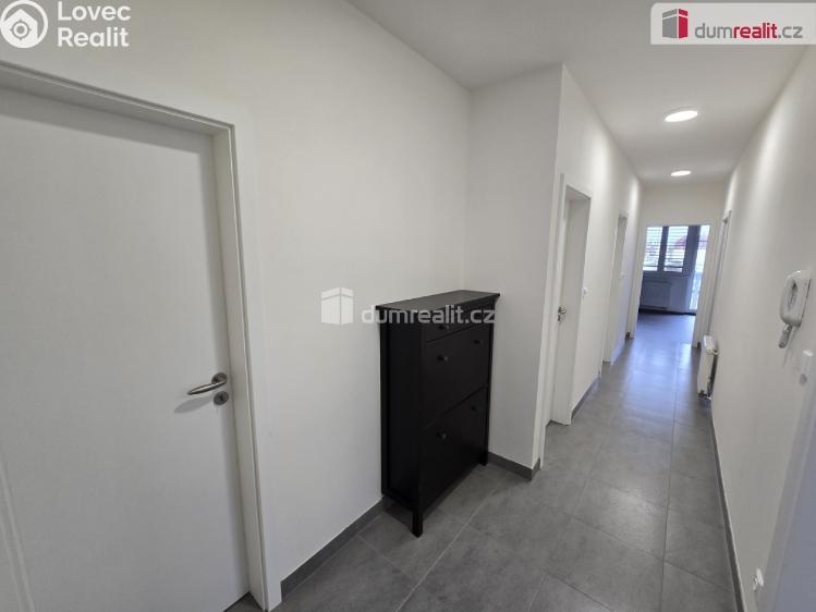 Pronájem bytu 3+KK Praha, Želetická 195 č. 22