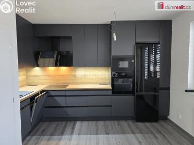 Pronájem bytu 3+KK Praha, Želetická 195 č. 21