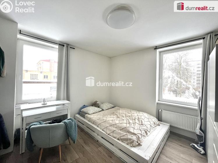 Prodej činžovního domu Ústí nad Labem, Kosmonautů 571 č. 4