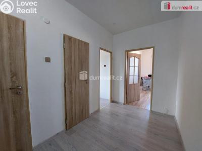 Prodej bytu 2+1 Rotava, Sídliště 637 č. 4