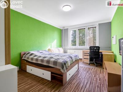 Prodej bytu 3+1 Karlovy Vary, Sibiřská 854 č. 12