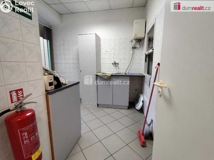 Pronájem obchodního prostoru Chlumec nad Cidlinou, Klicperova 53 č. 4