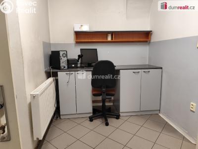 Pronájem obchodního prostoru Chlumec nad Cidlinou, Klicperova 53 č. 7