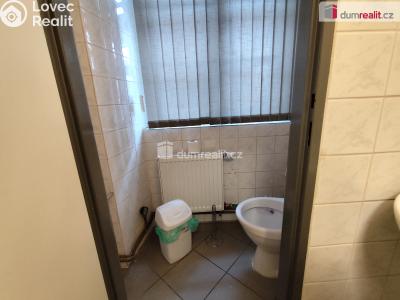 Pronájem obchodního prostoru Chlumec nad Cidlinou, Klicperova 53 č. 14