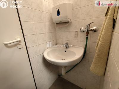 Pronájem obchodního prostoru Chlumec nad Cidlinou, Klicperova 53 č. 15