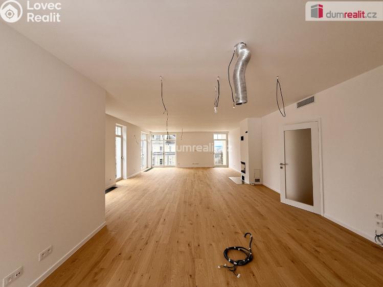 Prodej bytu 2+KK Mariánské Lázně, Zeyerova 716 č. 4