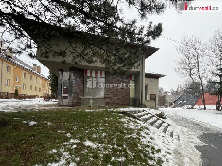 Pronájem komerční nemovitosti Moravský Beroun, náměstí 9. května 566 č. 2