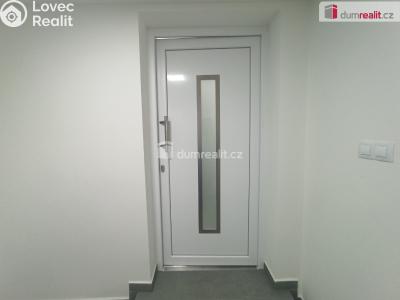 Pronájem bytu 2+1 Karlovy Vary, Lesní 255 č. 8