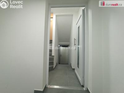 Pronájem bytu 2+1 Karlovy Vary, Lesní 255 č. 9