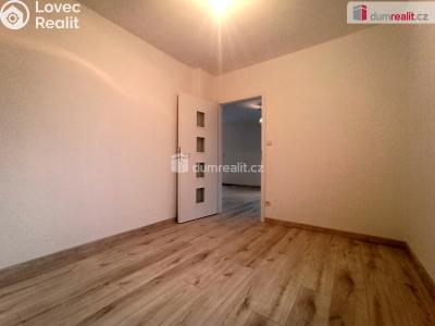 Pronájem bytu 2+1 Karlovy Vary, Lesní 255 č. 27