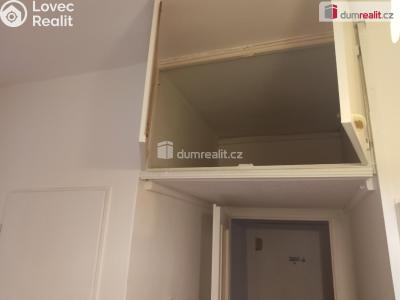 Pronájem bytu 2+1 Karlovy Vary, Šumavská 1732 č. 12