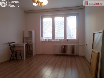 Pronájem bytu 2+1 Karlovy Vary, Šumavská 1732 č. 18