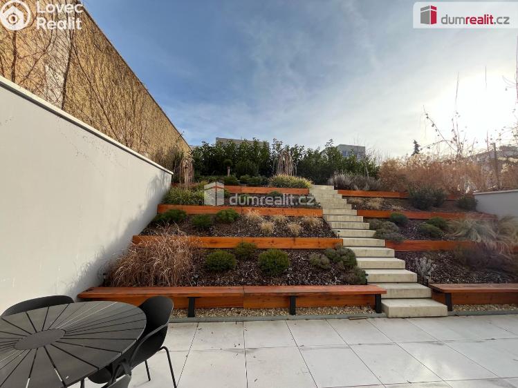 Pronájem bytu 1+KK Zlín, Sadová 154 č. 3