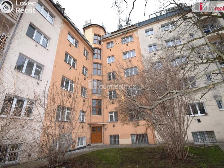 Prodej bytu 1+KK Praha, Kolbenova 610 č. 15