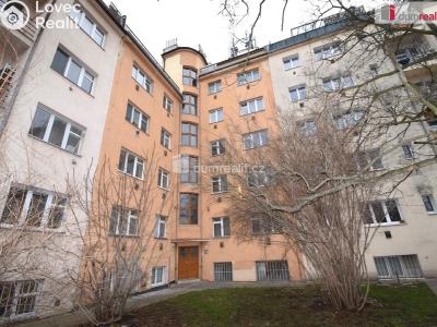 Prodej bytu 1+KK Praha, Kolbenova 610 č. 15