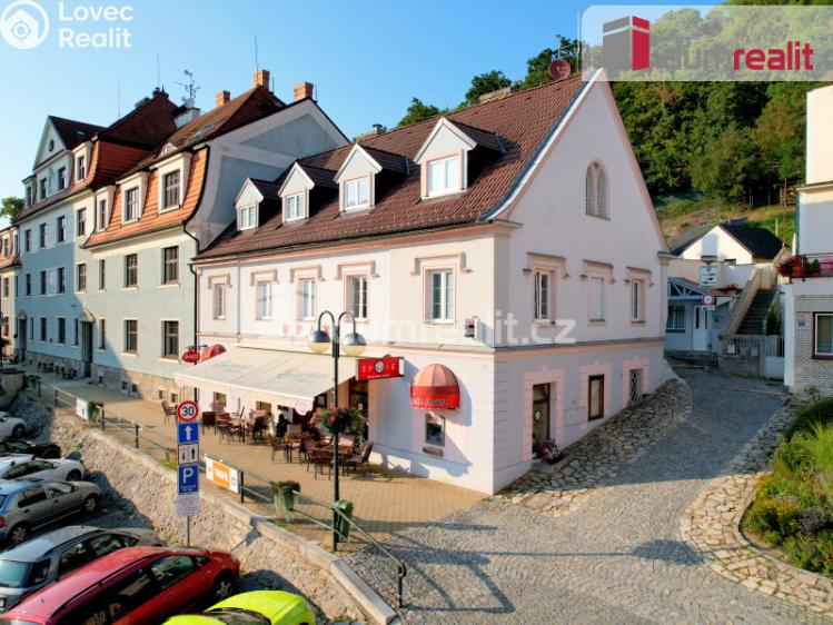 Prodej ubytovacího zařízení Hluboká nad Vltavou, nám. Čsl. armády 33 č. 1