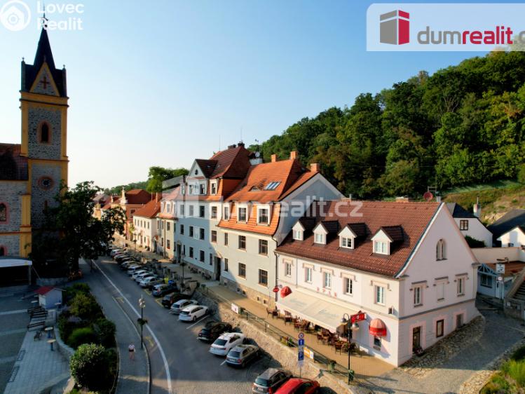 Prodej ubytovacího zařízení Hluboká nad Vltavou, nám. Čsl. armády 33 č. 2