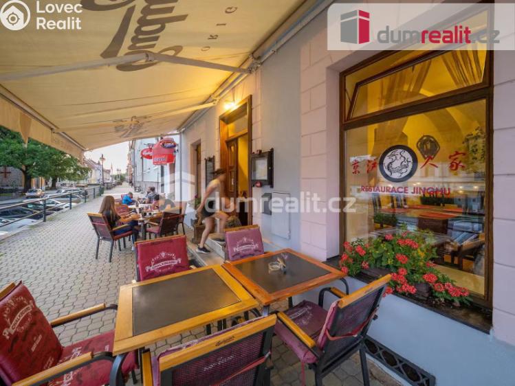 Prodej ubytovacího zařízení Hluboká nad Vltavou, nám. Čsl. armády 33 č. 5