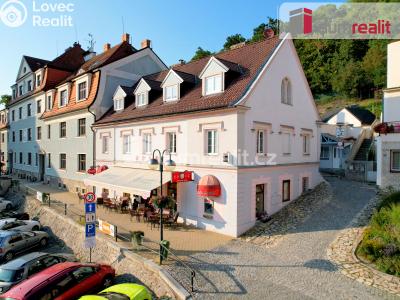 Prodej ubytovacího zařízení Hluboká nad Vltavou, nám. Čsl. armády 33 č. 1