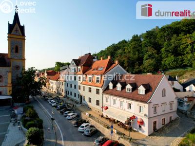 Prodej ubytovacího zařízení Hluboká nad Vltavou, nám. Čsl. armády 33 č. 2