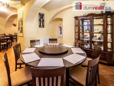 Prodej ubytovacího zařízení Hluboká nad Vltavou, nám. Čsl. armády 33 č. 7