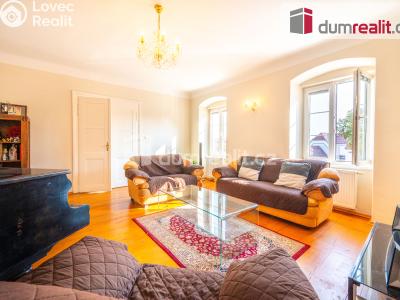 Prodej ubytovacího zařízení Hluboká nad Vltavou, nám. Čsl. armády 33 č. 13