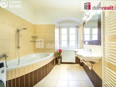 Prodej ubytovacího zařízení Hluboká nad Vltavou, nám. Čsl. armády 33 č. 16