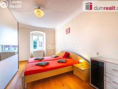 Prodej ubytovacího zařízení Hluboká nad Vltavou, nám. Čsl. armády 33 č. 17