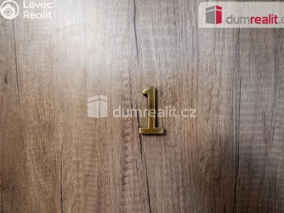 Prodej ubytovacího zařízení Hluboká nad Vltavou, nám. Čsl. armády 33 č. 19