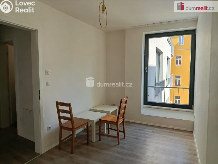 Pronájem bytu 2+KK Praha, Pod Barvířkou 3348 č. 9