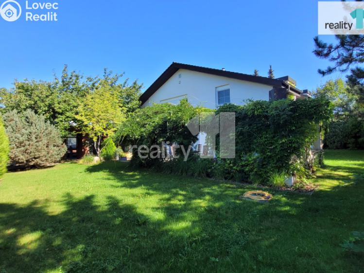 Pronájem rodinného domu Průhonice, Tovární 550 č. 1