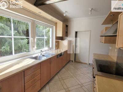 Pronájem rodinného domu Průhonice, Tovární 550 č. 7